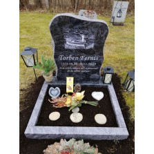 gravstenar märsta