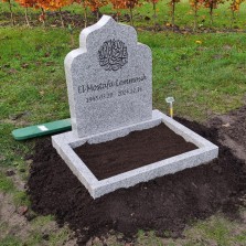 Gravsten Västerås - Lovesten Gravstenar AB