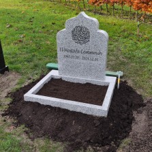 Gravsten Västerås - Lovesten Gravstenar AB