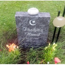 gravsten strandkyrkogården