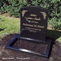 Gravsten PG 10 +  Blomlist