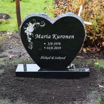 Gravsten Hjärta 201 s ( ( Risinge kyrka Finspång norrköping )  )