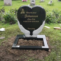 Gravsten hjärta PG SW 150 +  Blomlist (80x50 cm )
